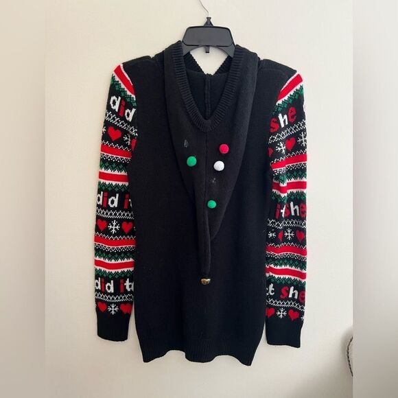 😊 3/$30 “She did it" Dear Santa Sweater WomenSz M ugly Christmas Sweater w/hood - Picture 3 of 10